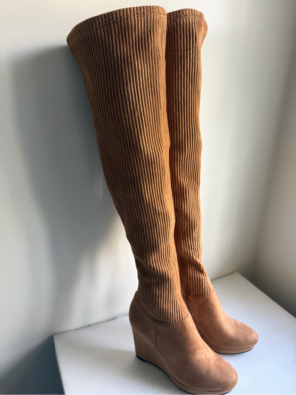 NWT RML Tan Ribbed Knit Knee High Wedge Boots Size 7